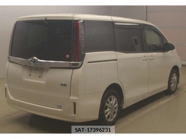 Toyota NOAH 2021 8217364-1