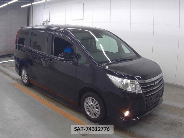 Toyota NOAH 2017 8217539-3