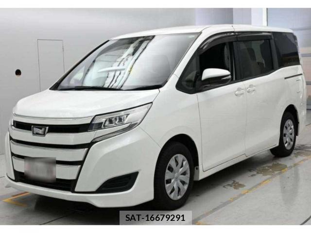 Toyota NOAH 2018-03 8217778-0
