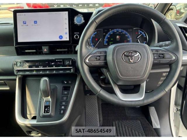 Toyota NOAH 2023-07 8218008-2