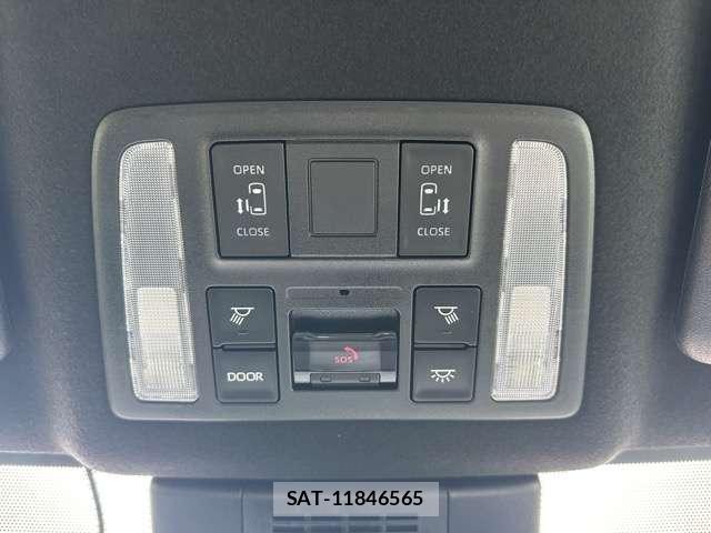 Toyota NOAH 2025-04 8218213-15