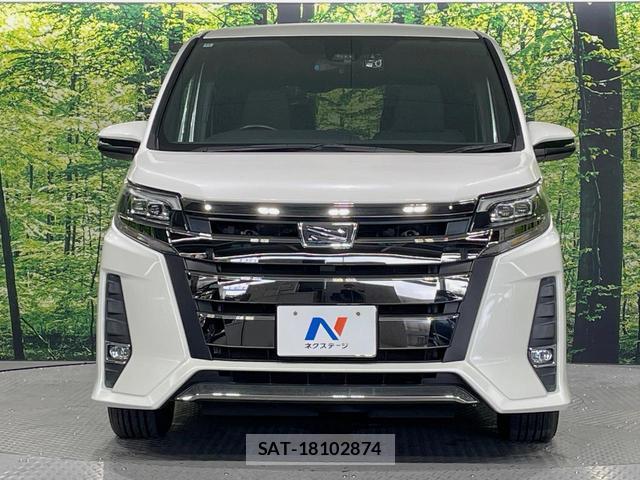 Toyota NOAH 2018-11 8218530-14