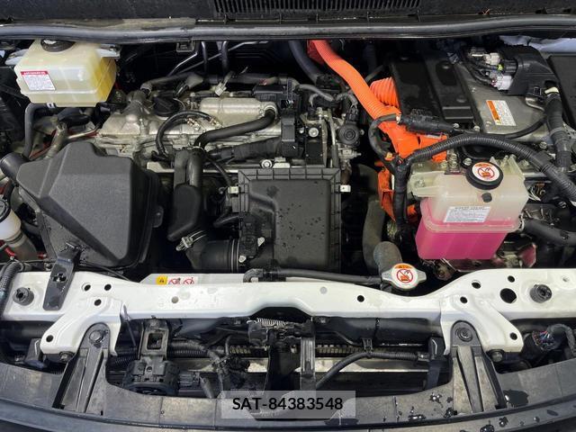 Toyota NOAH 2019-03 8218700-18