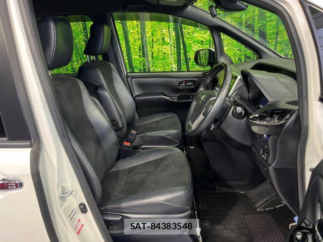 Toyota NOAH 2019-03 8218700-7