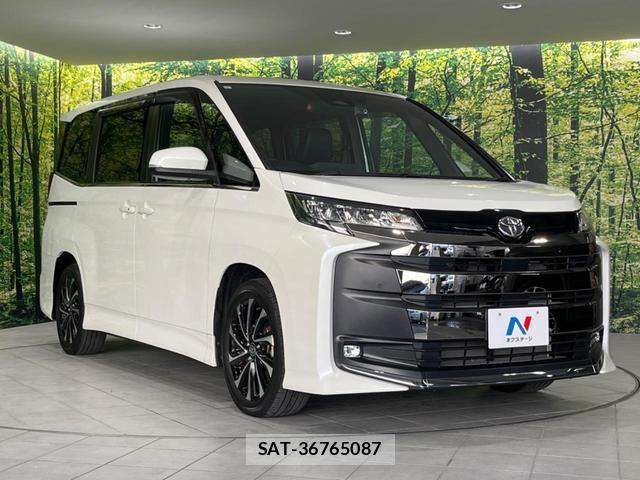 Toyota NOAH 2023-01 8218721-15