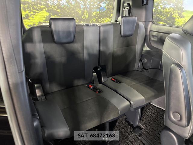 Toyota NOAH 2020-02 8219184-10