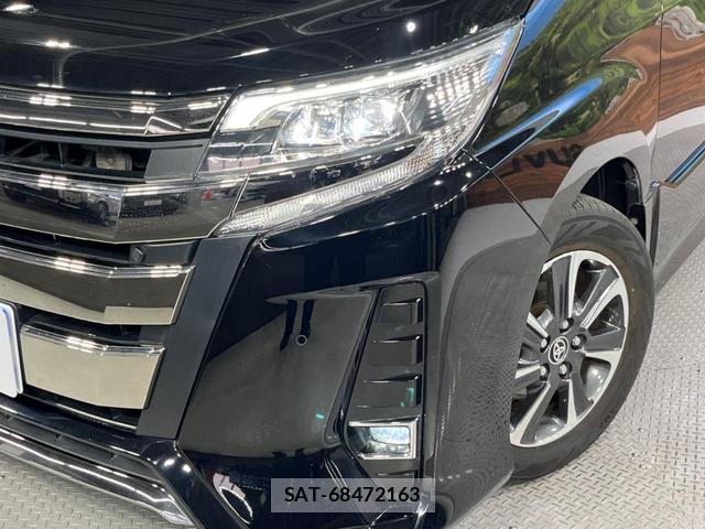 Toyota NOAH 2020-02 8219184-13