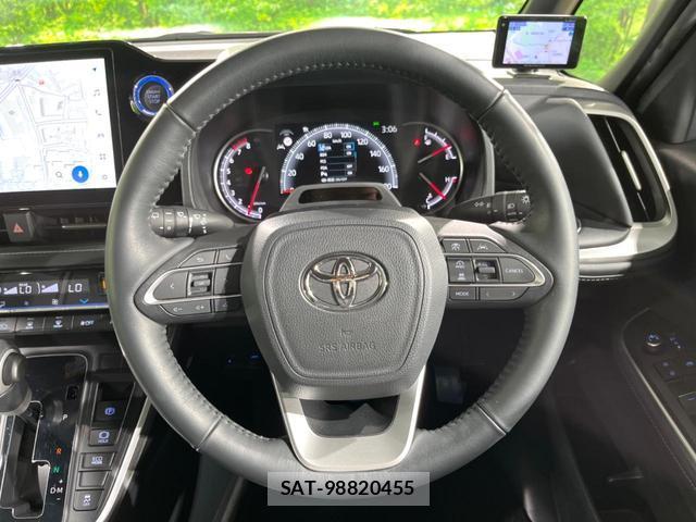 Toyota NOAH 2023-07 8219343-10