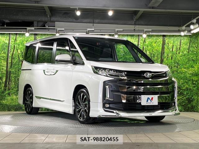 Toyota NOAH 2023-07 8219343-15