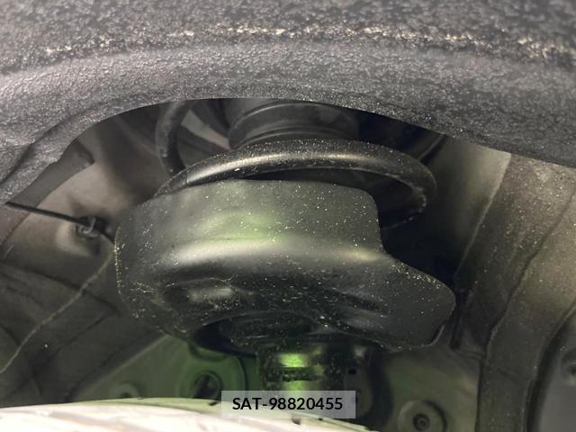 Toyota NOAH 2023-07 8219343-19