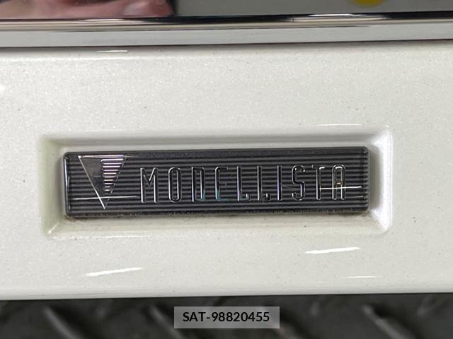 Toyota NOAH 2023-07 8219343-2