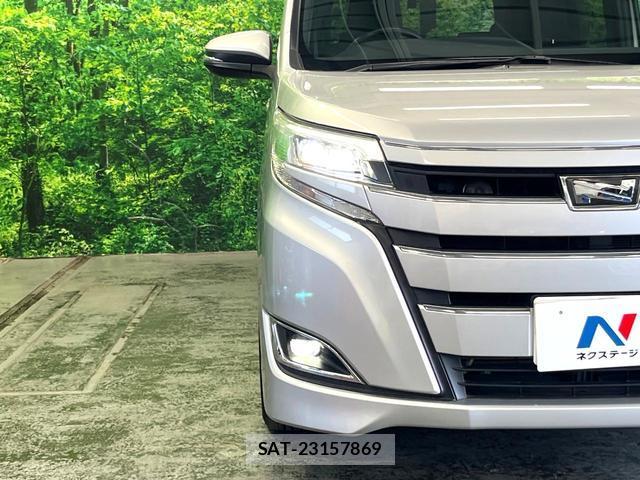 Toyota NOAH 2017-07 8219443-12