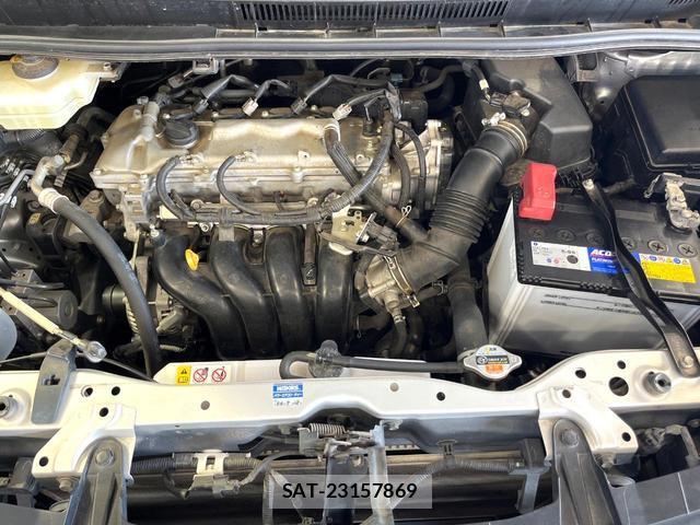 Toyota NOAH 2017-07 8219443-17