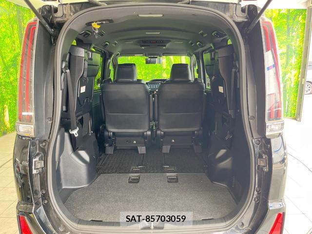Toyota NOAH 2018-08 8219536-10