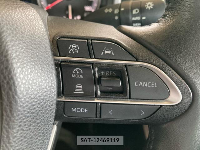 Toyota NOAH 2023-01 8219867-19