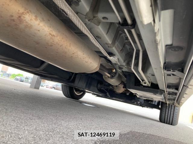 Toyota NOAH 2023-01 8219867-4