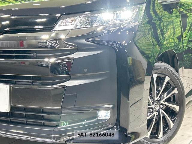 Toyota NOAH 2024-12 8220282-12