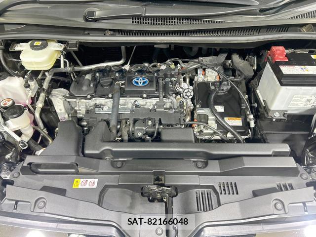 Toyota NOAH 2024-12 8220282-17