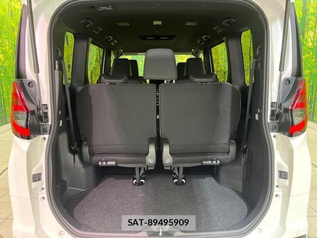 Toyota NOAH 2025-02 8220632-10