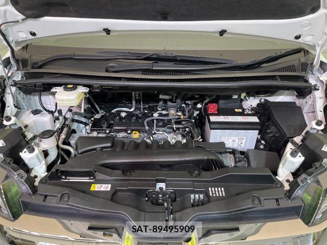 Toyota NOAH 2025-02 8220632-17