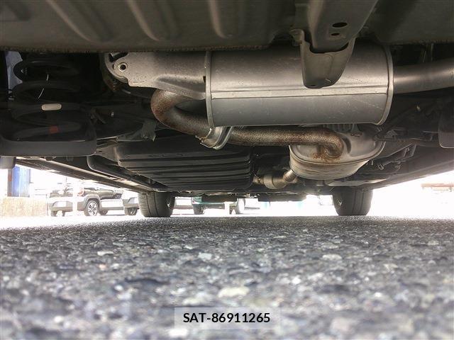Toyota NOAH 2019-09 8220718-15