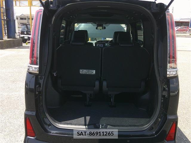 Toyota NOAH 2019-09 8220718-16