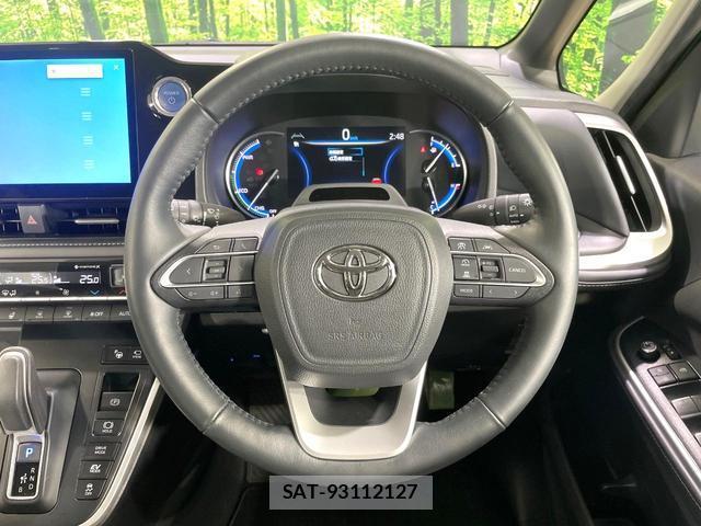 Toyota NOAH 2022-10 8220757-11