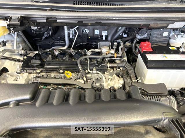 Toyota NOAH 2023-07 8220861-18