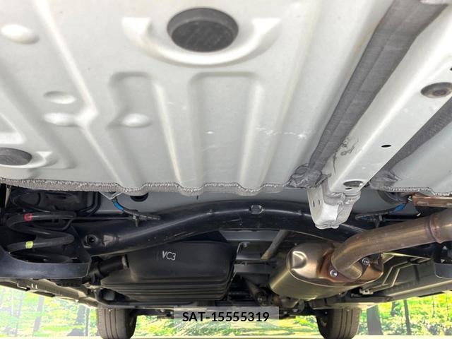 Toyota NOAH 2023-07 8220861-19