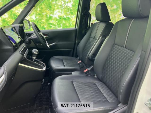 Toyota NOAH 2023-09 8221561-7