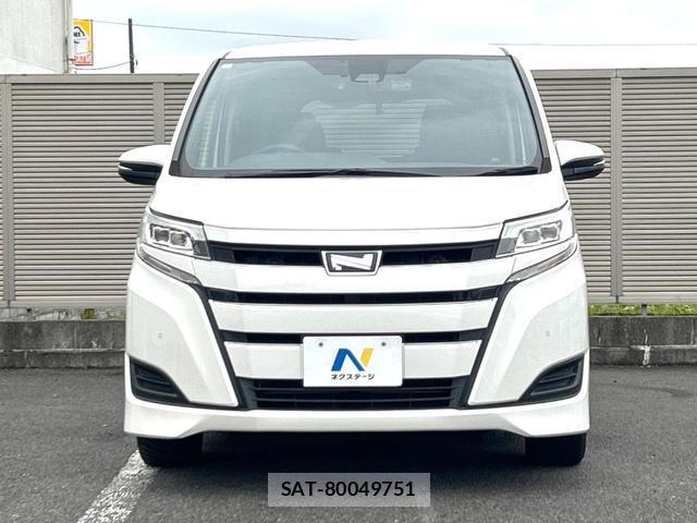 Toyota NOAH 2020-03 8221572-14
