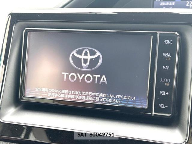 Toyota NOAH 2020-03 8221572-2