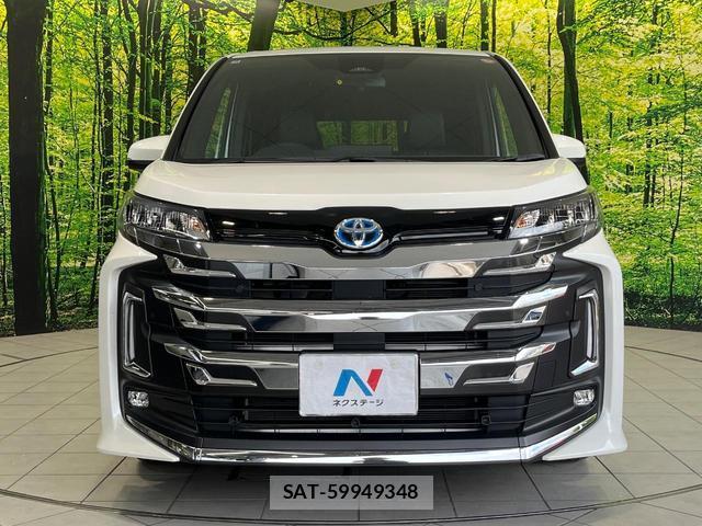 Toyota NOAH 2022-11 8221691-13