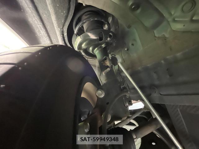 Toyota NOAH 2022-11 8221691-19