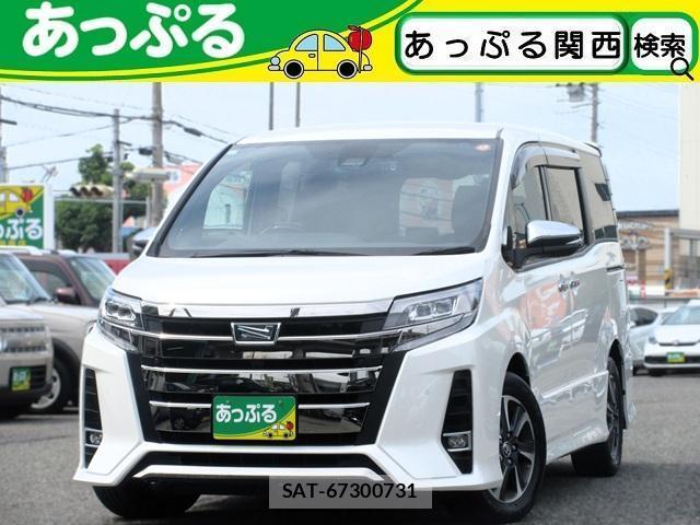 Toyota NOAH 2021-01 8221738-0