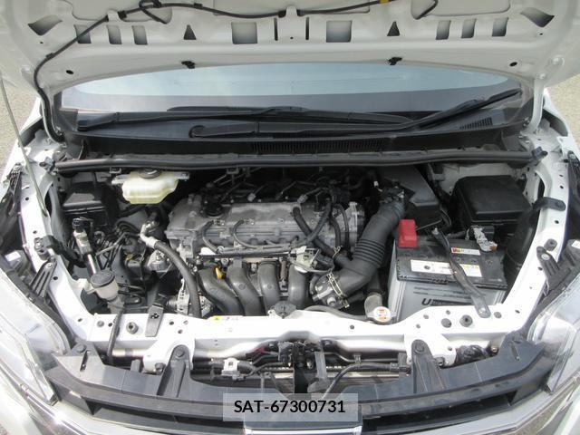 Toyota NOAH 2021-01 8221738-17