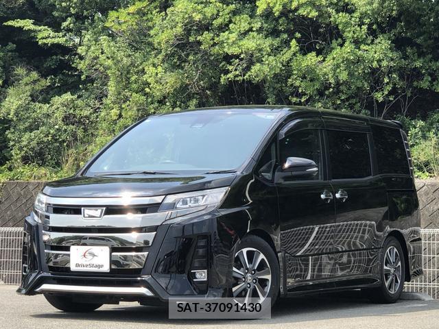 Toyota NOAH 2019-03 8221831-0