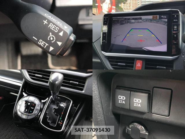 Toyota NOAH 2019-03 8221831-8