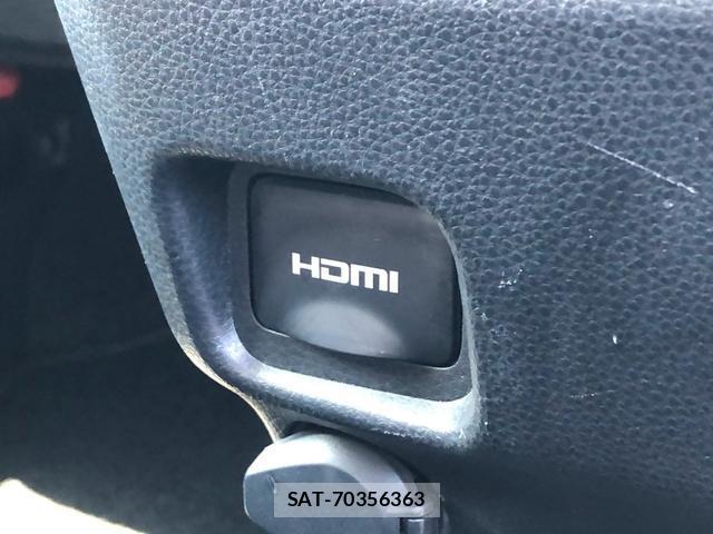 Toyota NOAH 2023-03 8221834-11