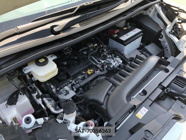 Toyota NOAH 2023-03 8221834-19