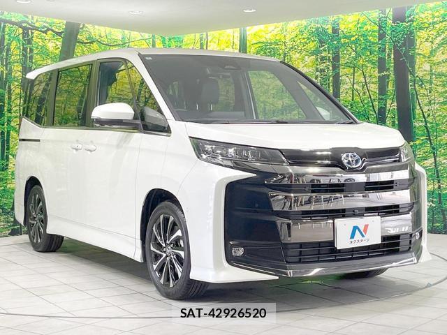Toyota NOAH 2024-07 8221860-10