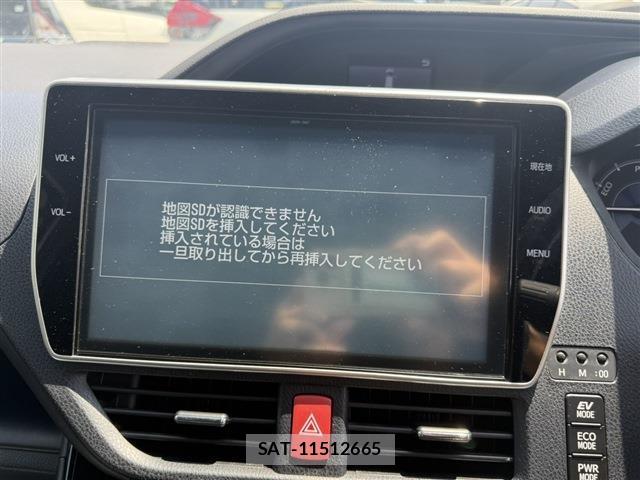 Toyota NOAH 2018-06 8221925-2