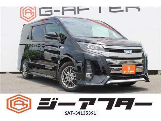 Toyota NOAH 2017-08 8221997-0