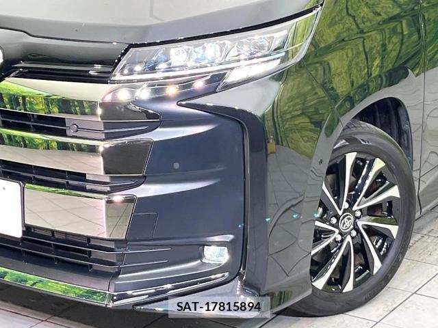 Toyota NOAH 2024-08 8222112-11