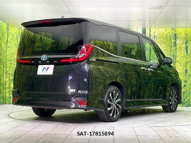 Toyota NOAH 2024-08 8222112-16