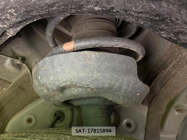 Toyota NOAH 2024-08 8222112-19