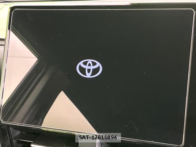 Toyota NOAH 2024-08 8222112-2