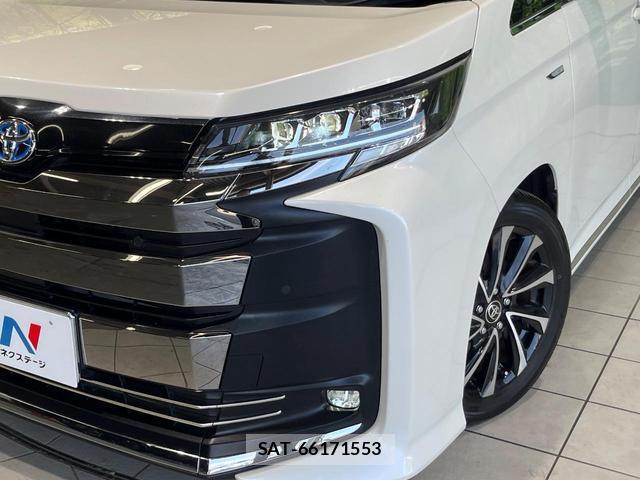 Toyota NOAH 2022-03 8222176-13