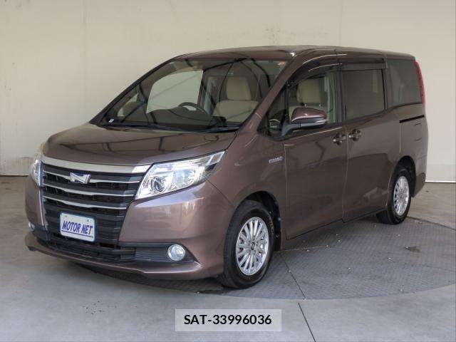 Toyota NOAH 2014-07 8222214-0