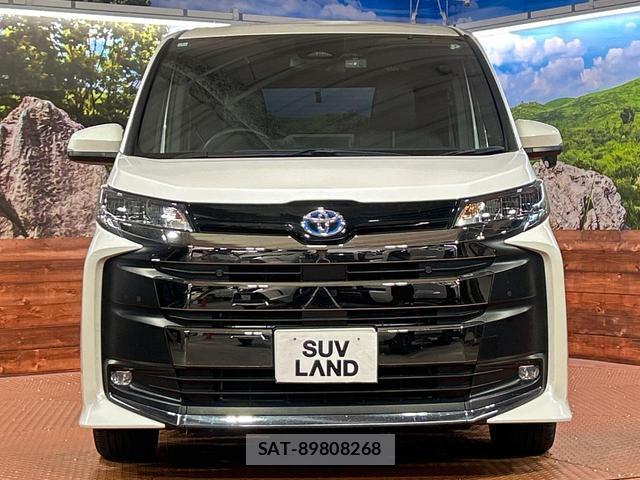 Toyota NOAH 2024-07 8222407-14